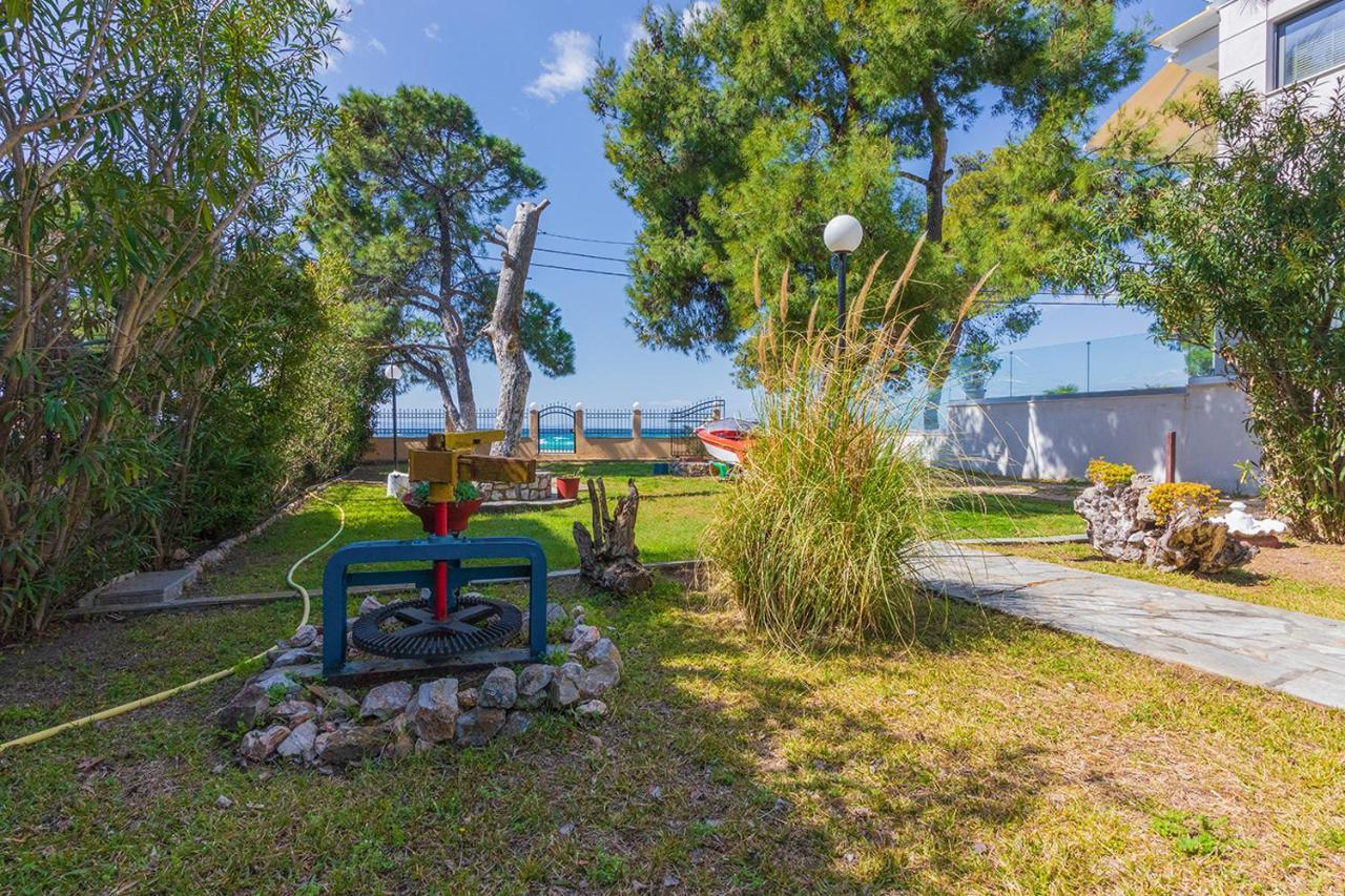 Galazia Akti Seaside Apartments นิกิติ ภายนอก รูปภาพ