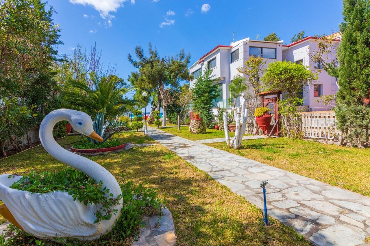 Galazia Akti Seaside Apartments นิกิติ ภายนอก รูปภาพ