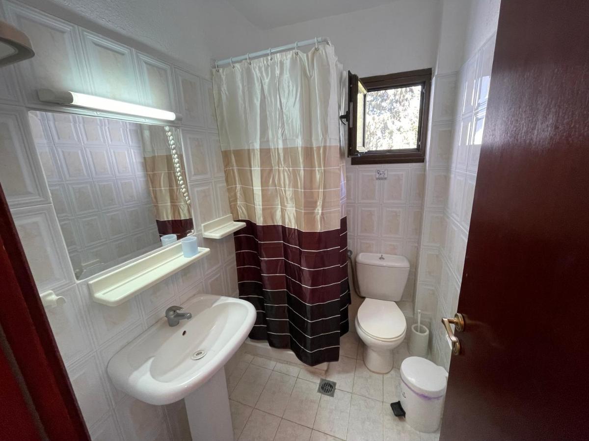 Galazia Akti Seaside Apartments นิกิติ ภายนอก รูปภาพ