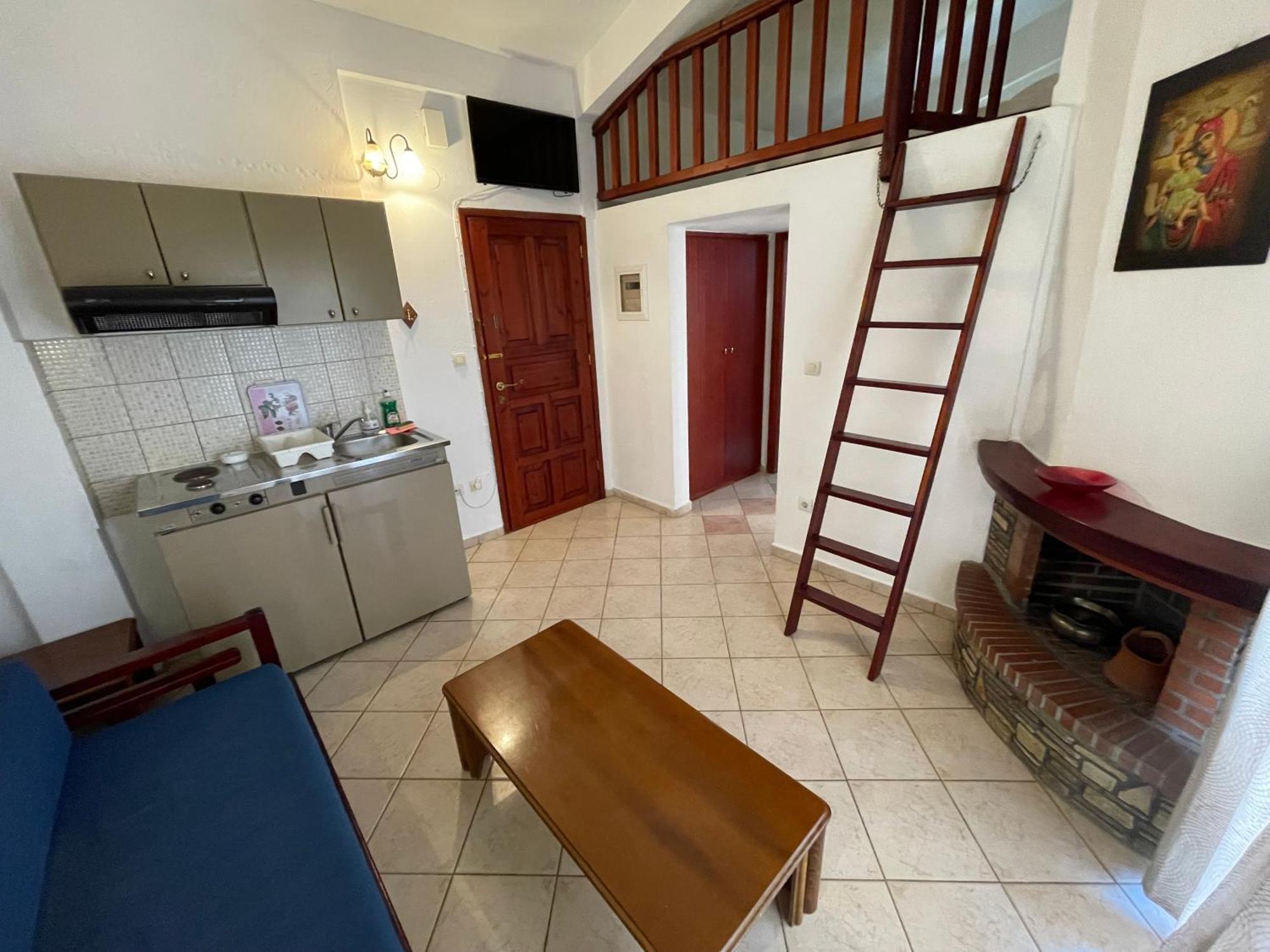 Galazia Akti Seaside Apartments นิกิติ ห้อง รูปภาพ