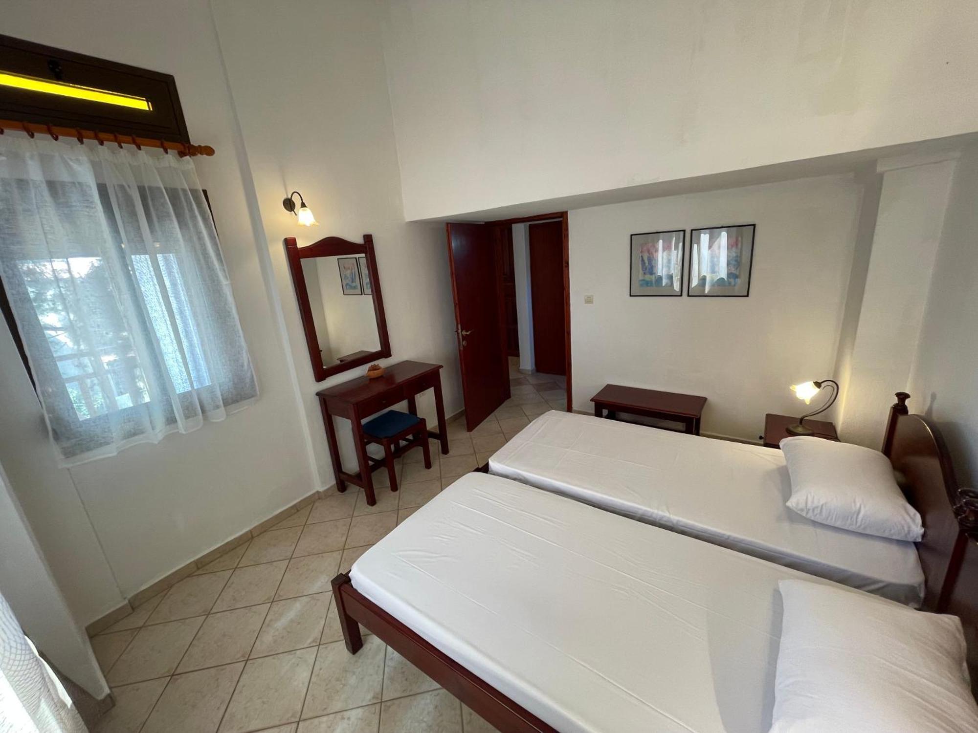 Galazia Akti Seaside Apartments นิกิติ ห้อง รูปภาพ