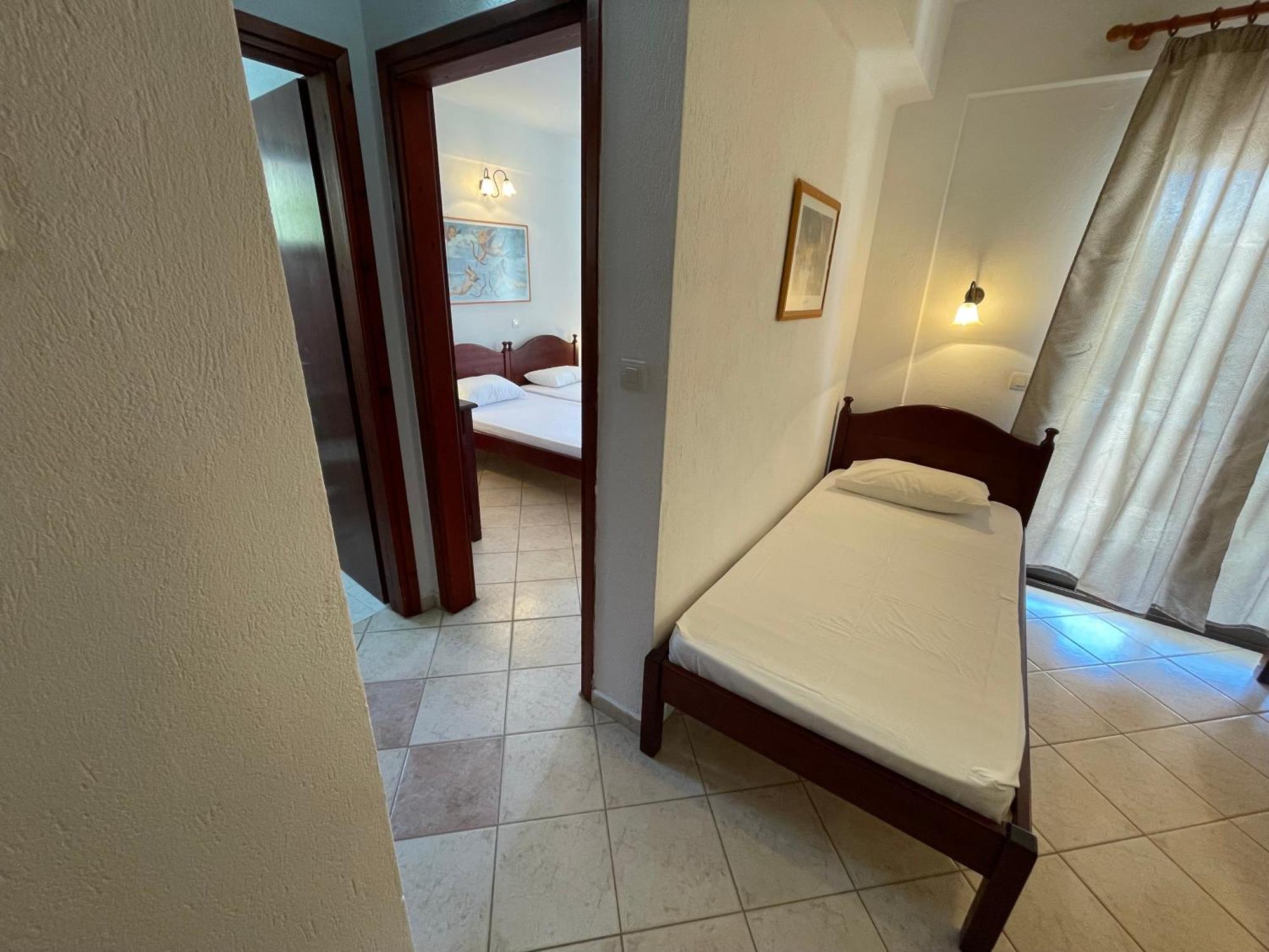 Galazia Akti Seaside Apartments นิกิติ ห้อง รูปภาพ