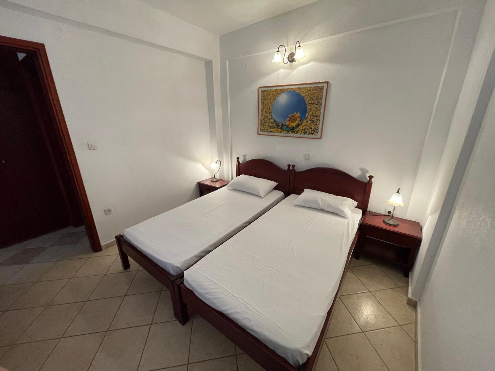 Galazia Akti Seaside Apartments นิกิติ ห้อง รูปภาพ